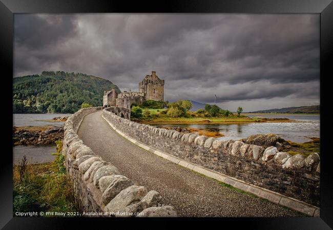 Eileen Donan Castle Framed Print by Phil Reay