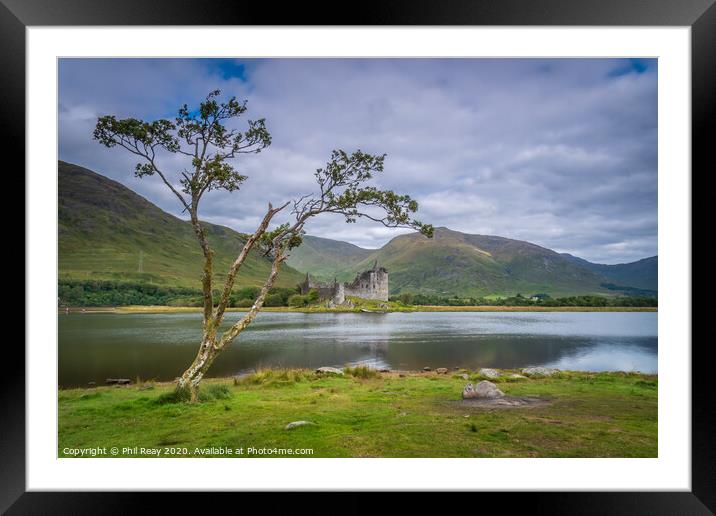 Kilchurn Castle Framed Mounted Print by Phil Reay