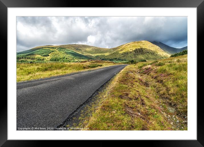 A road with a view Framed Mounted Print by Phil Reay