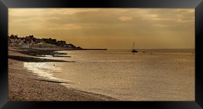 Herne bay  Framed Print by Gary Schulze