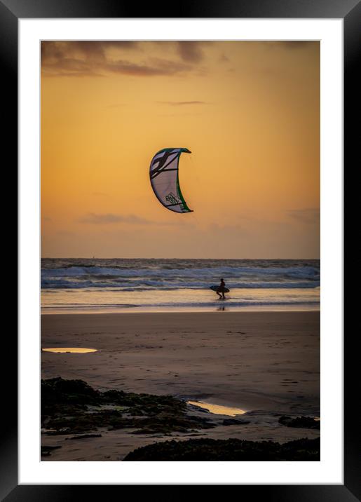 Kite surf Framed Mounted Print by Gary Schulze