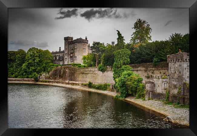 Kilkenny Castle River View In Ireland Framed Print by Artur Bogacki