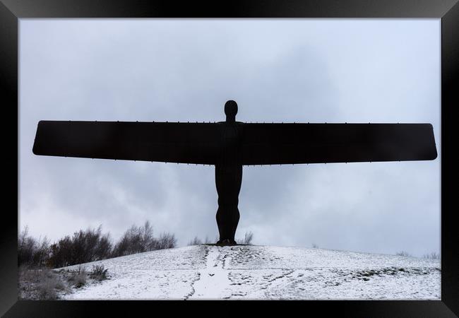 Angel of the North in the snow Framed Print by David Graham