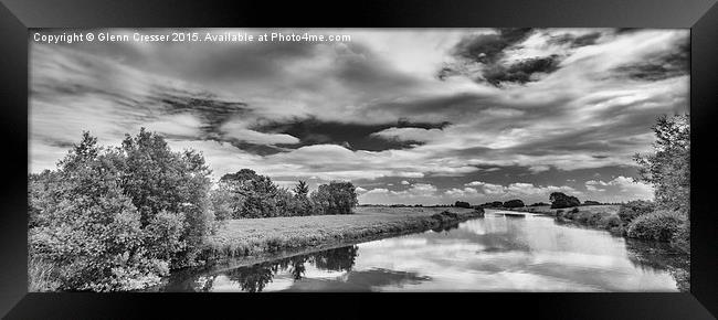  Huntspill river, Somerset Framed Print by Glenn Cresser