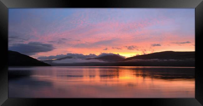 Sunrise on Loch Fyne Framed Print by Rich Fotografi 