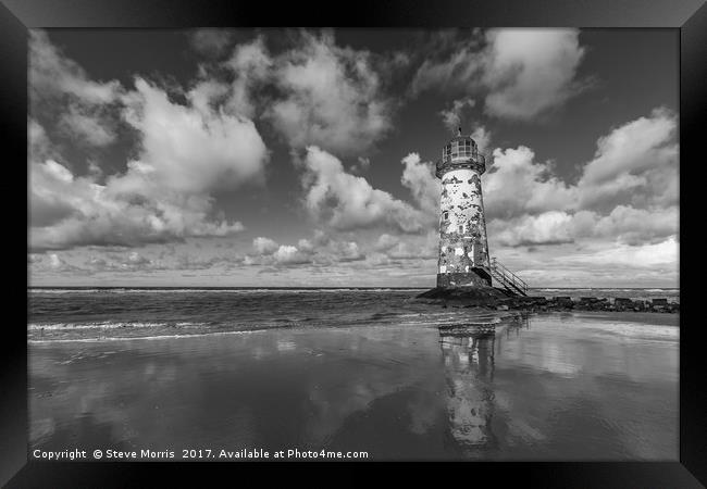 The Old Lighthouse Framed Print by Steve Morris