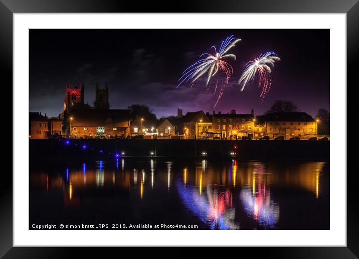 Kings Lynn fireworks over the river Ouse Framed Mounted Print by Simon Bratt LRPS
