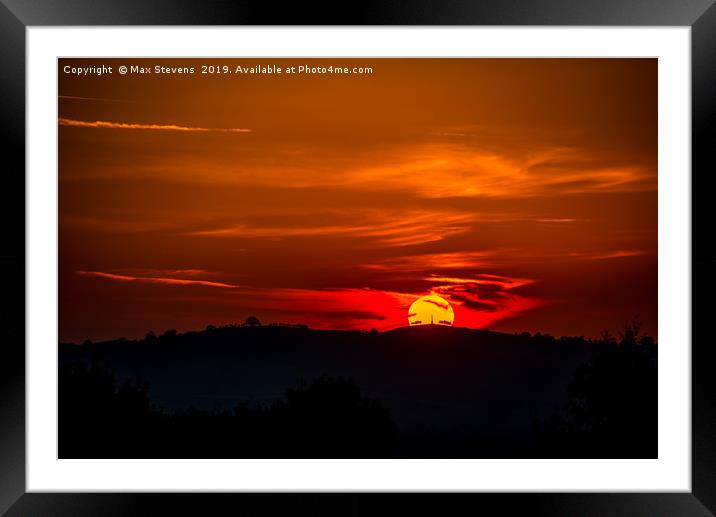 Memorial Sunset Framed Mounted Print by Max Stevens