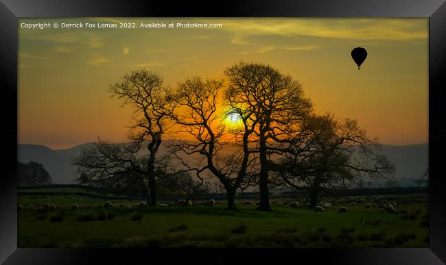 Sunset in clitheroe lancashire Framed Print by Derrick Fox Lomax