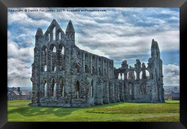 Whitby abbey yorkshire Framed Print by Derrick Fox Lomax
