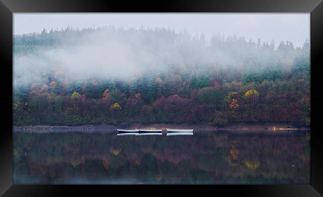  fog on the water  Framed Print by Chris Bradley