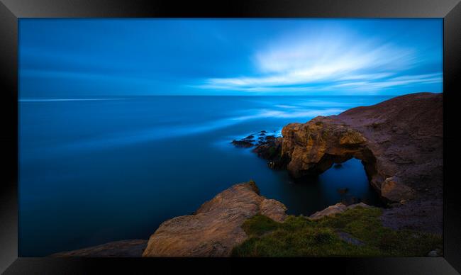 Cullercoats Sea Arch Framed Print by Phil Durkin DPAGB BPE4