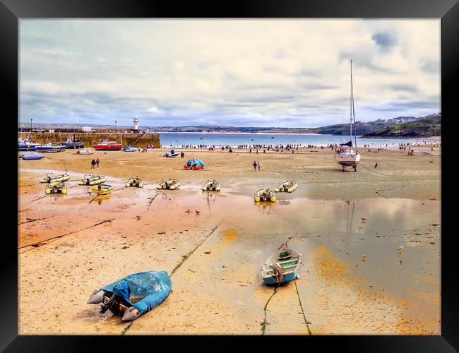 A Day at St Ives Framed Print by Beryl Curran