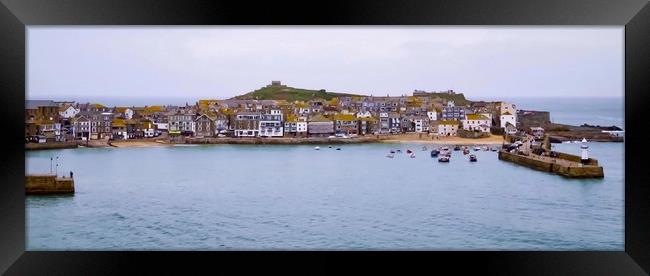 Majestic St Ives Bay Framed Print by Beryl Curran
