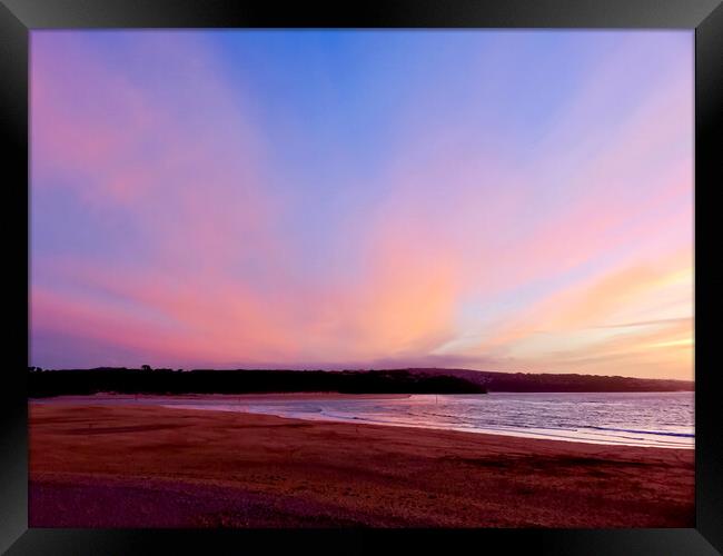 Majestic Sunset Over Hayle Beach Framed Print by Beryl Curran