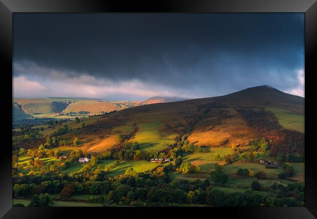 Lose Hill. Hope Valley. Peak District.   Framed Print by John Finney