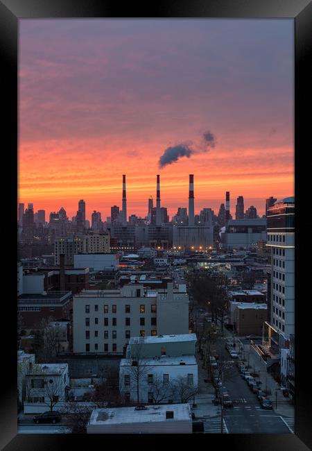 NEW YORK CITY 27 Framed Print by Tom Uhlenberg