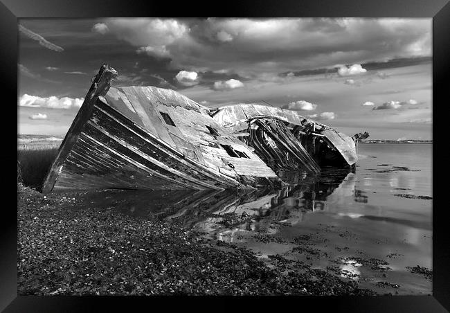  Wreck at Hoo England Framed Print by Chris Pickett