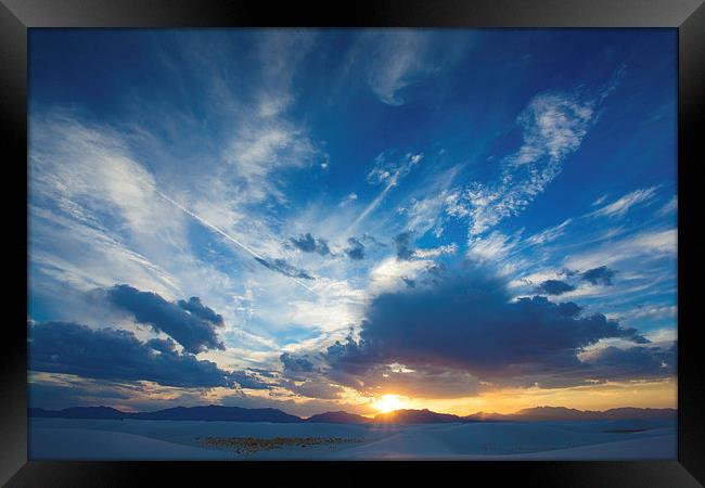  White Sands Sunset Framed Print by Chris Pickett