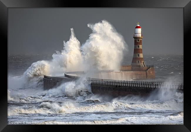 Storm Arwen at Roker Lighthouse Framed Print by Ray Pritchard