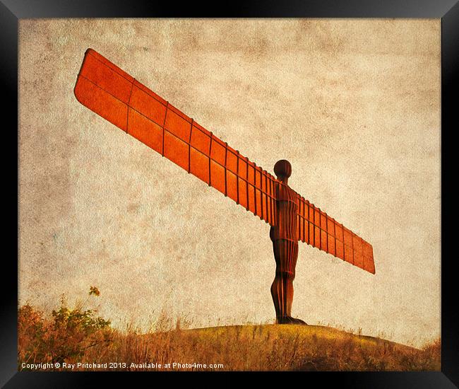 Angel Of The North Textured Framed Print by Ray Pritchard