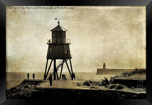 Tyne Ship Spotters Framed Print by Ray Pritchard