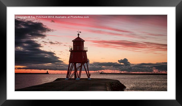  Herd Lighthouse at South Shields Framed Mounted Print by Ray Pritchard