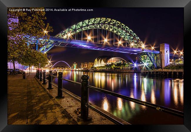  Newcastle Tyne Bridge Framed Print by Ray Pritchard