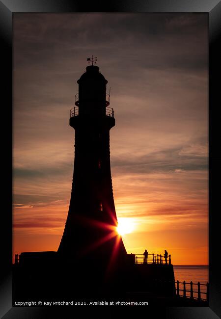 Roker Lighthouse  Framed Print by Ray Pritchard