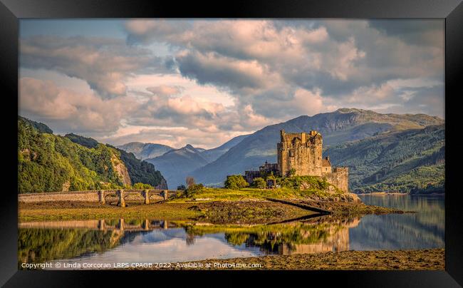 Eilean Donan Castle Framed Print by Linda Corcoran LRPS CPAGB