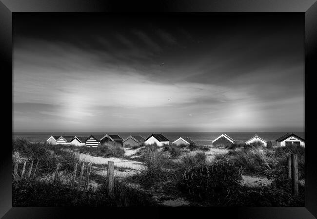 Beach Huts Framed Print by chris smith