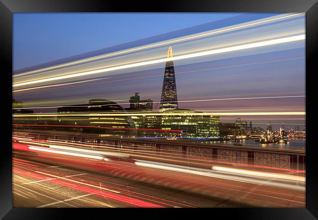 The shard London at night Framed Print by chris smith