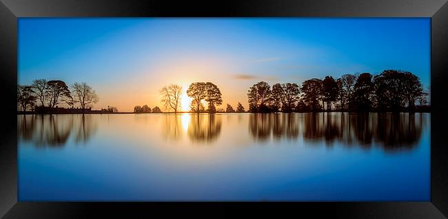 Sunrise Lake  Framed Print by chris smith