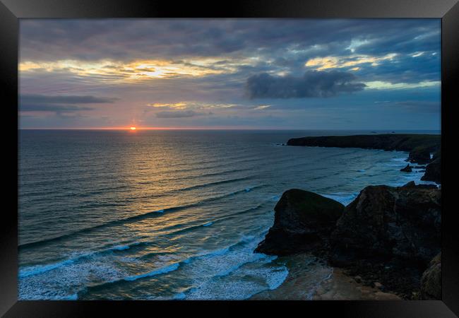 Sunset at Bedruthan steps, cornwall,   Framed Print by chris smith
