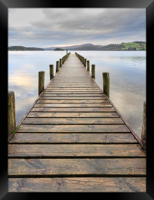 Coniston Water   Framed Print by chris smith