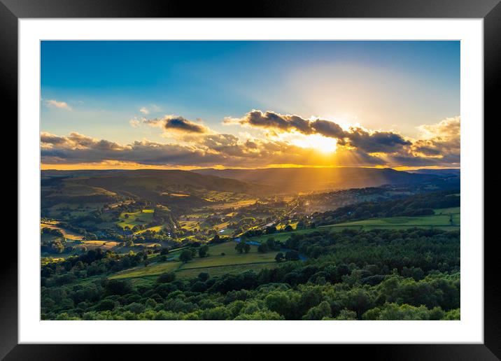 Peak District         Framed Mounted Print by chris smith