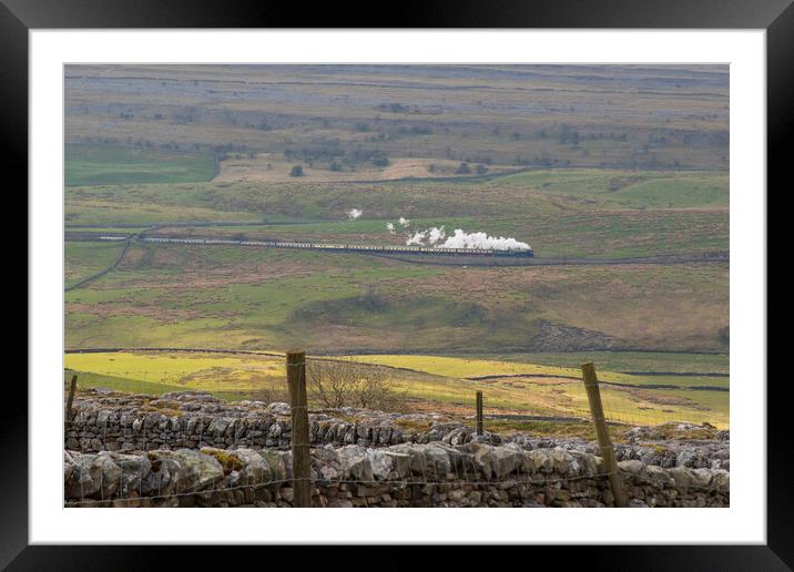 Steam trains in the yorkshire dales Framed Mounted Print by chris smith
