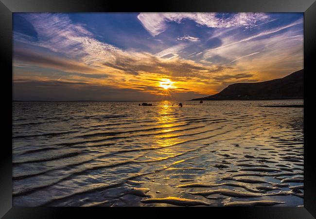  North beach Llandudno Framed Print by Mark Ollier