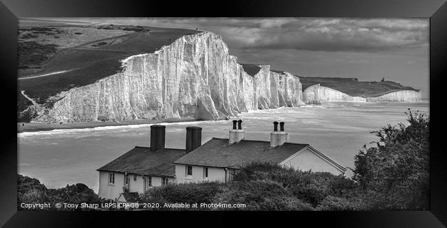 SEVEN SISTERS CHALK CLIFFS, EAST SUSSEX Framed Print by Tony Sharp LRPS CPAGB