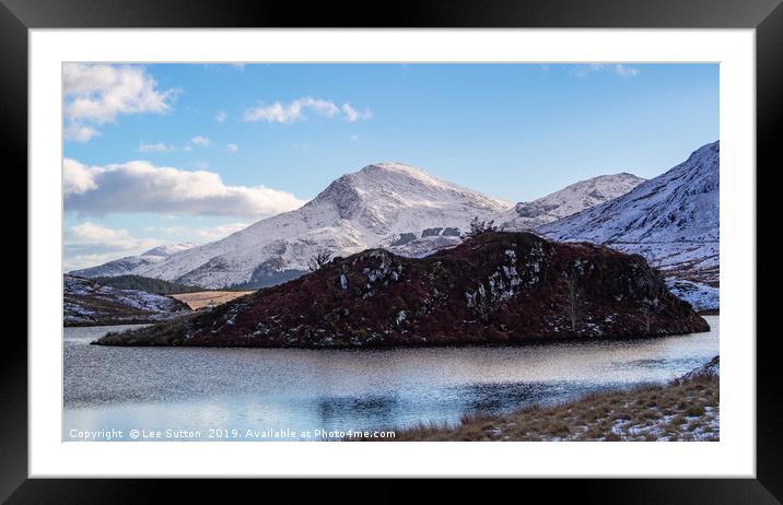 Winter glow Moel Hebog  Framed Mounted Print by Lee Sutton