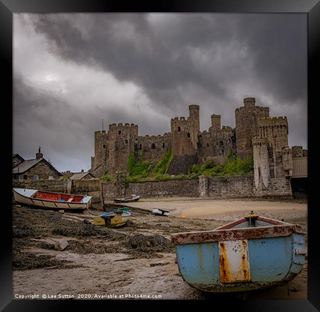 Conwy Castle and boats Framed Print by Lee Sutton