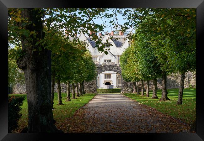 St Fagans Castle  Framed Print by Richard Downs