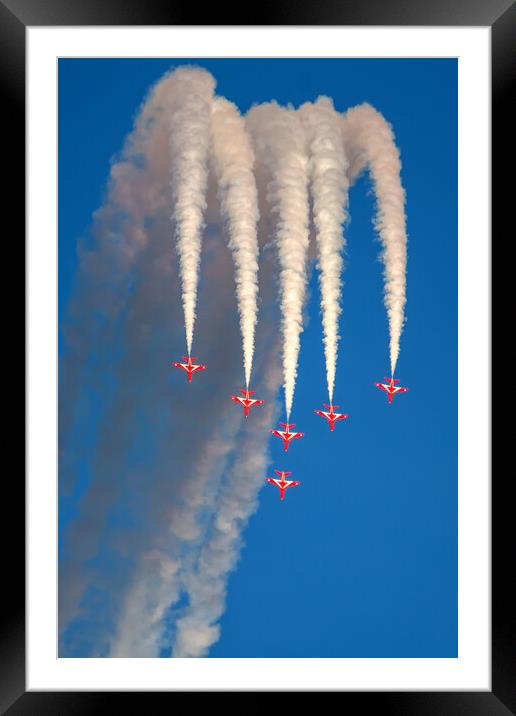 Red Arrows - Six man Swan formation  Framed Mounted Print by David Stanforth