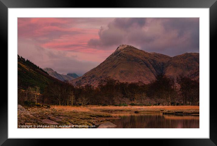 Sunset in Glen Etive  Framed Mounted Print by phil pace
