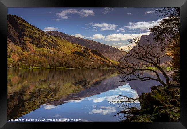 Fleetwith Pike in the Lake District Framed Print by phil pace