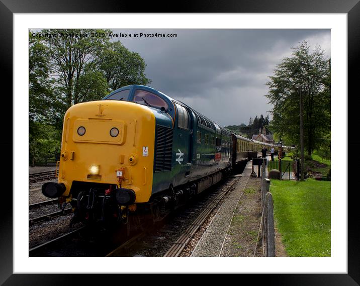 55019 Royal Highland Fusilier at Arley Station Framed Mounted Print by phil pace