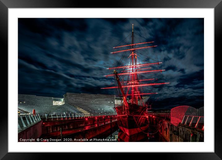 RRS Discovery Dundee Framed Mounted Print by Craig Doogan