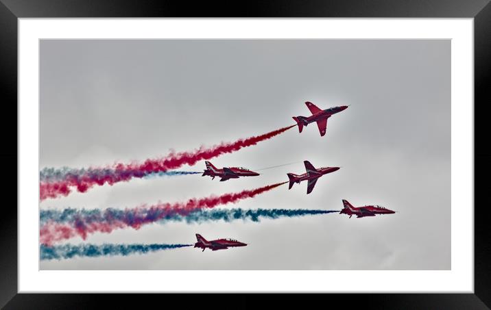 Red Arrows Display  Framed Mounted Print by Jeremy Hayden