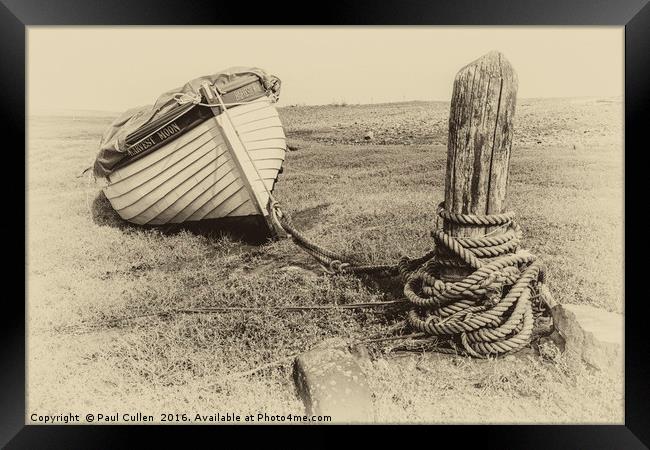 Boat at Porlock Weir. Framed Print by Paul Cullen
