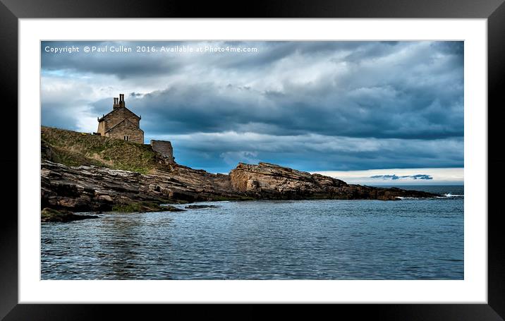 Howick Bathing House. Framed Mounted Print by Paul Cullen